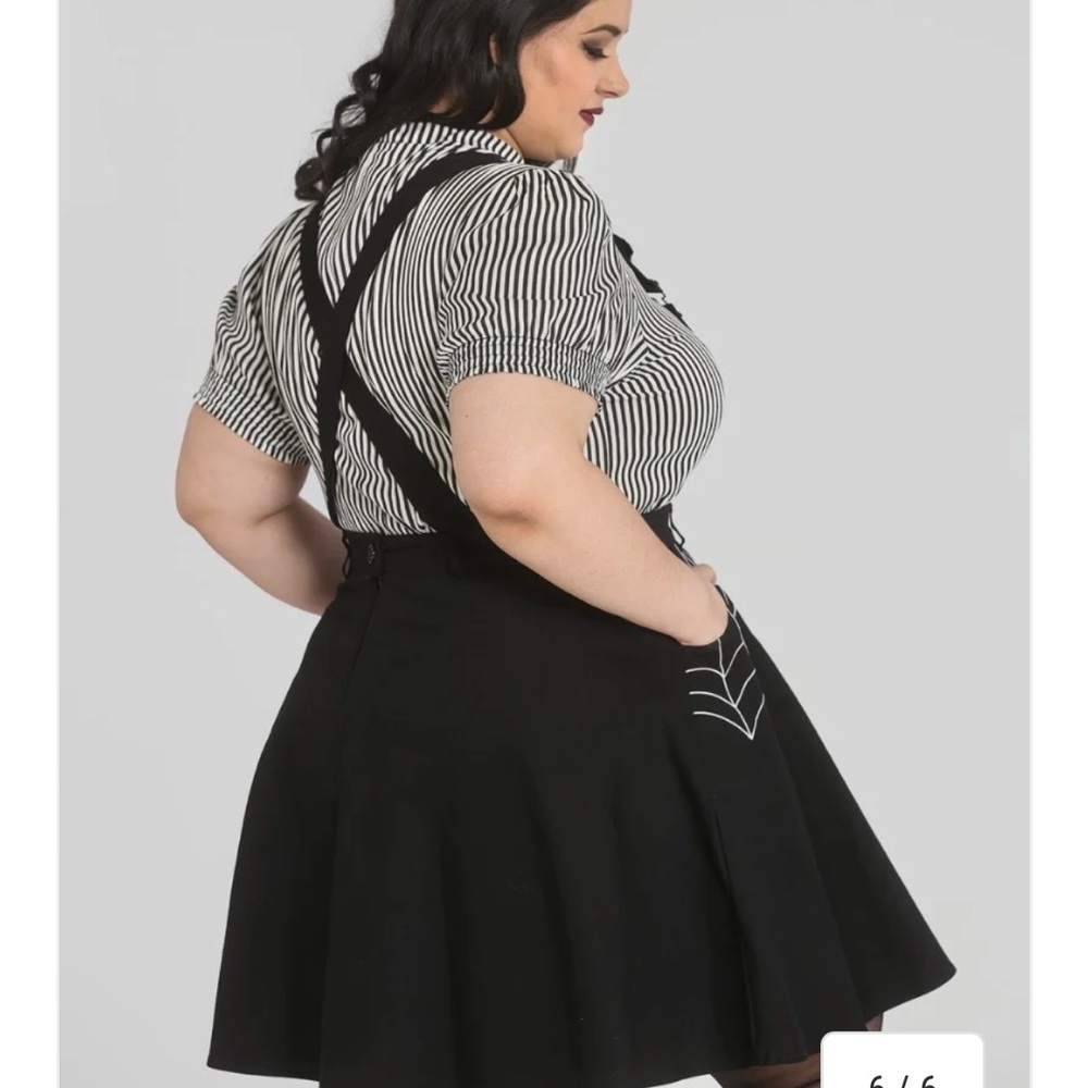 Hell Bunny Miss Muffet Pinafore Black Dress with Spider Web and Bat Design - Picture 6 of 6